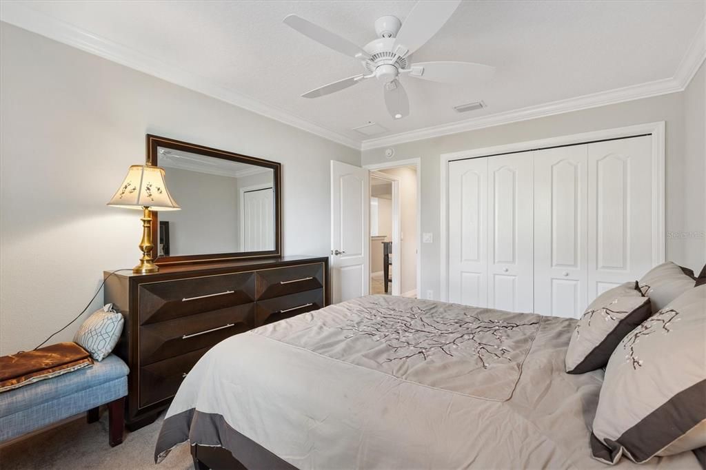 Activo con contrato: $500,000 (3 camas, 2 baños, 1601 Pies cuadrados)