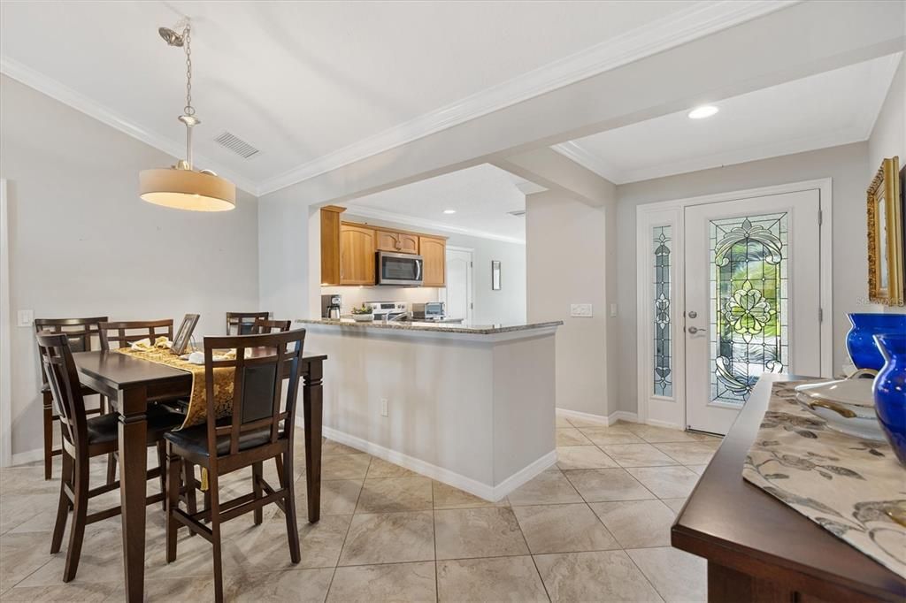 Activo con contrato: $500,000 (3 camas, 2 baños, 1601 Pies cuadrados)