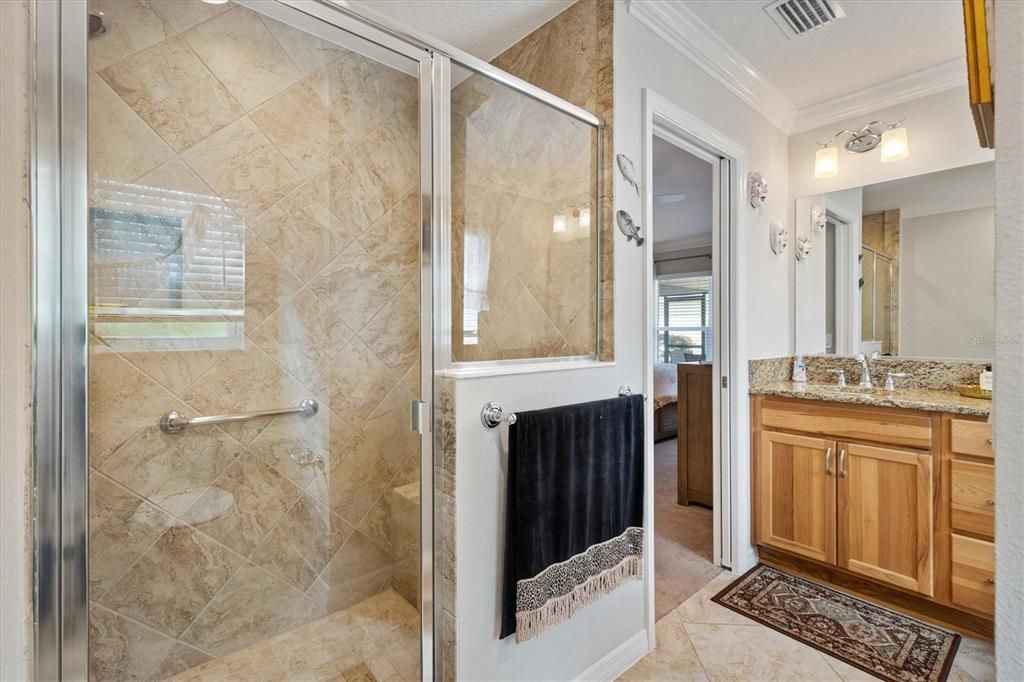 Activo con contrato: $500,000 (3 camas, 2 baños, 1601 Pies cuadrados)