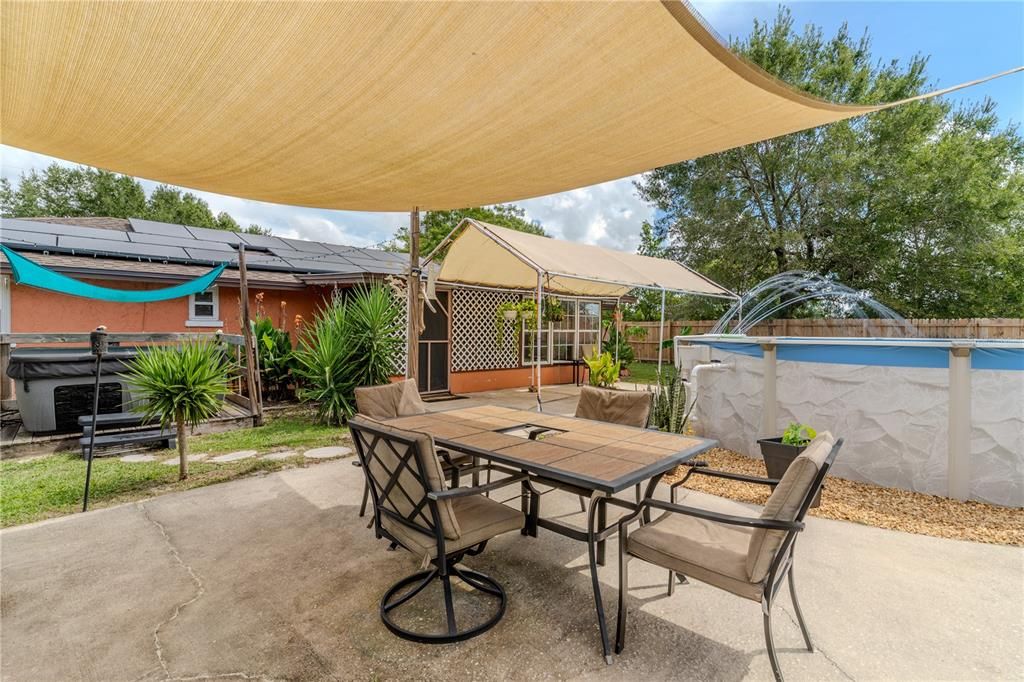 En Venta: $250,000 (3 camas, 2 baños, 1400 Pies cuadrados)