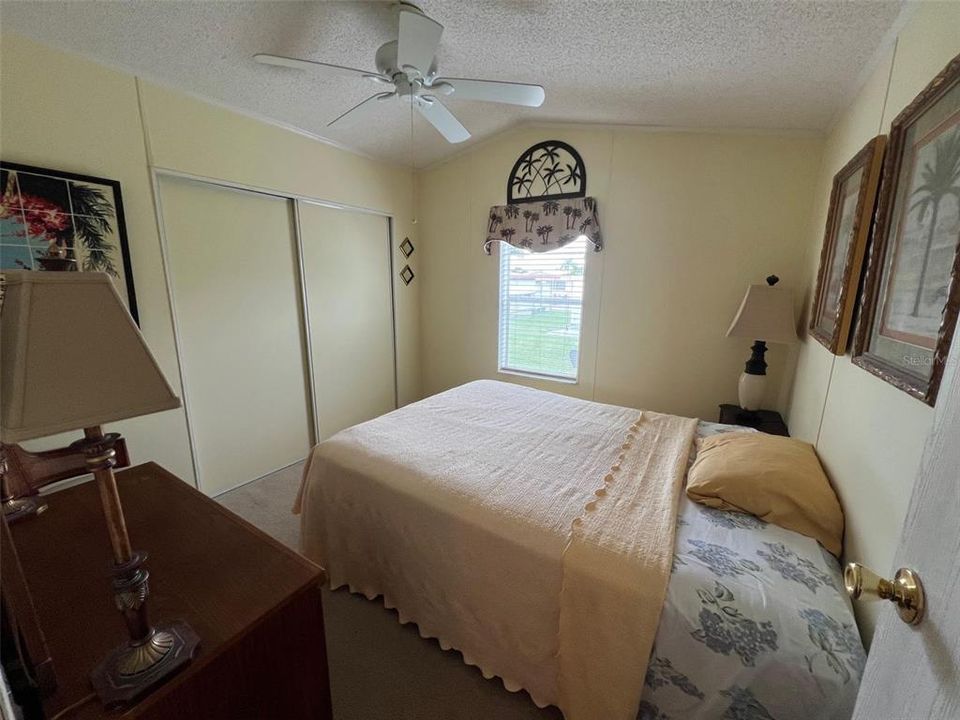 Active With Contract: $135,000 (2 beds, 1 baths, 742 Square Feet)