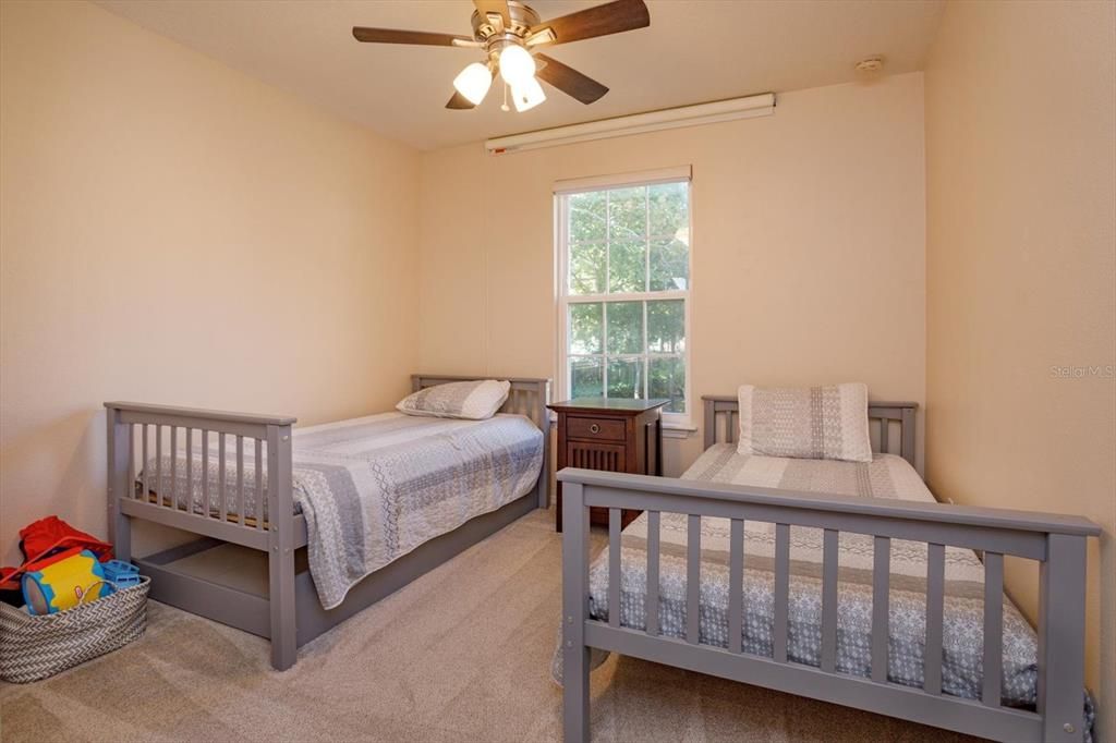 For Sale: $340,726 (3 beds, 2 baths, 1708 Square Feet)