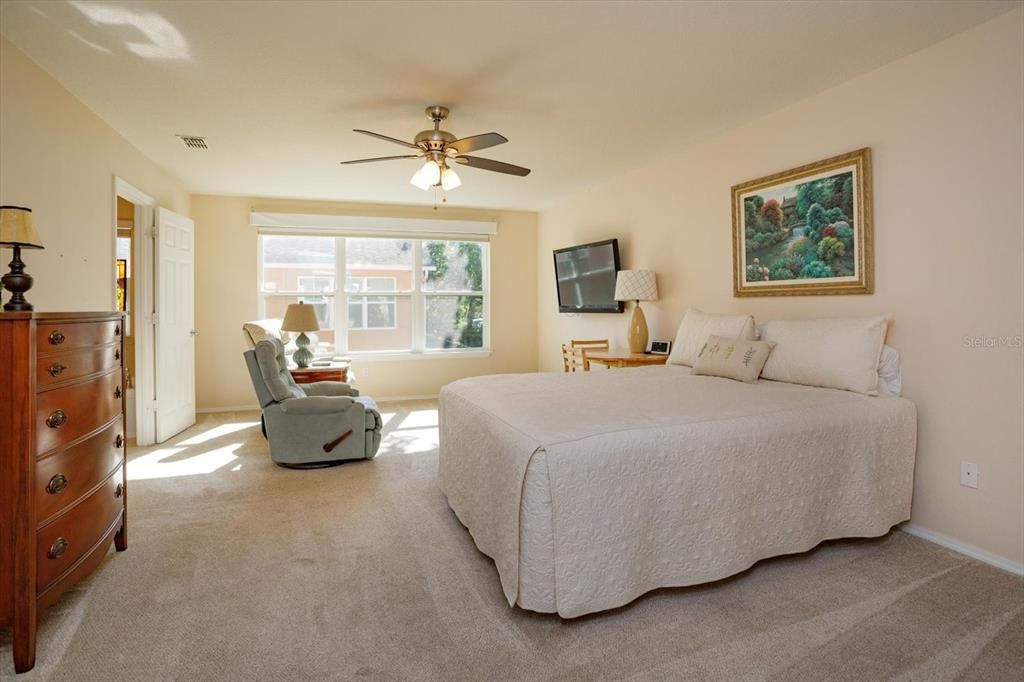 For Sale: $340,726 (3 beds, 2 baths, 1708 Square Feet)