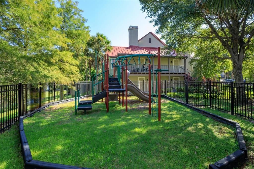 For Sale: $340,726 (3 beds, 2 baths, 1708 Square Feet)