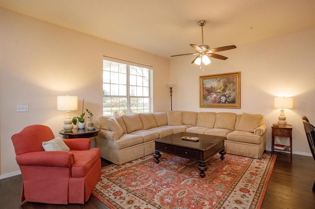 For Sale: $340,726 (3 beds, 2 baths, 1708 Square Feet)