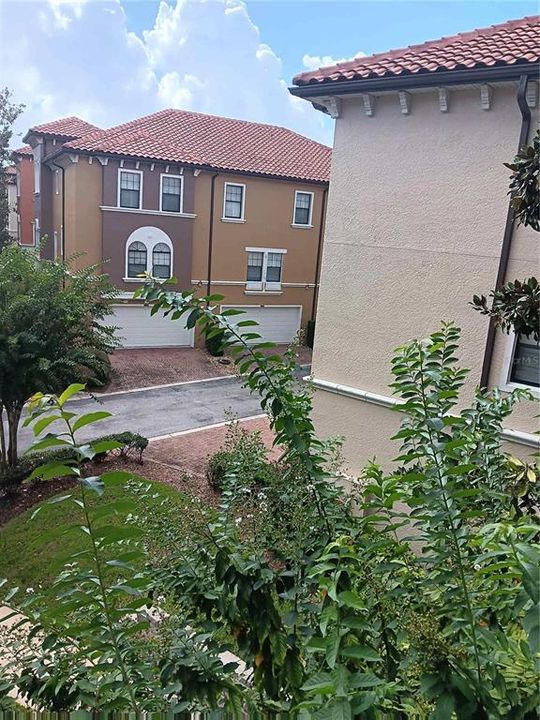 出租: $2,750 (4 贝兹, 3 浴室, 2028 平方英尺)