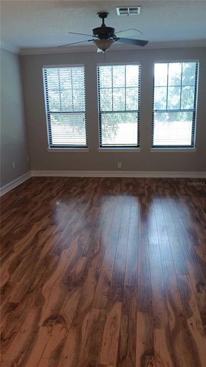 出租: $2,750 (4 贝兹, 3 浴室, 2028 平方英尺)