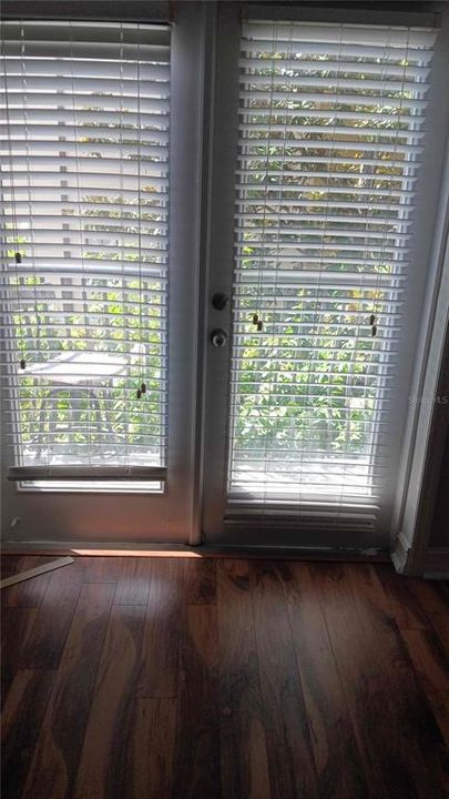 出租: $2,750 (4 贝兹, 3 浴室, 2028 平方英尺)