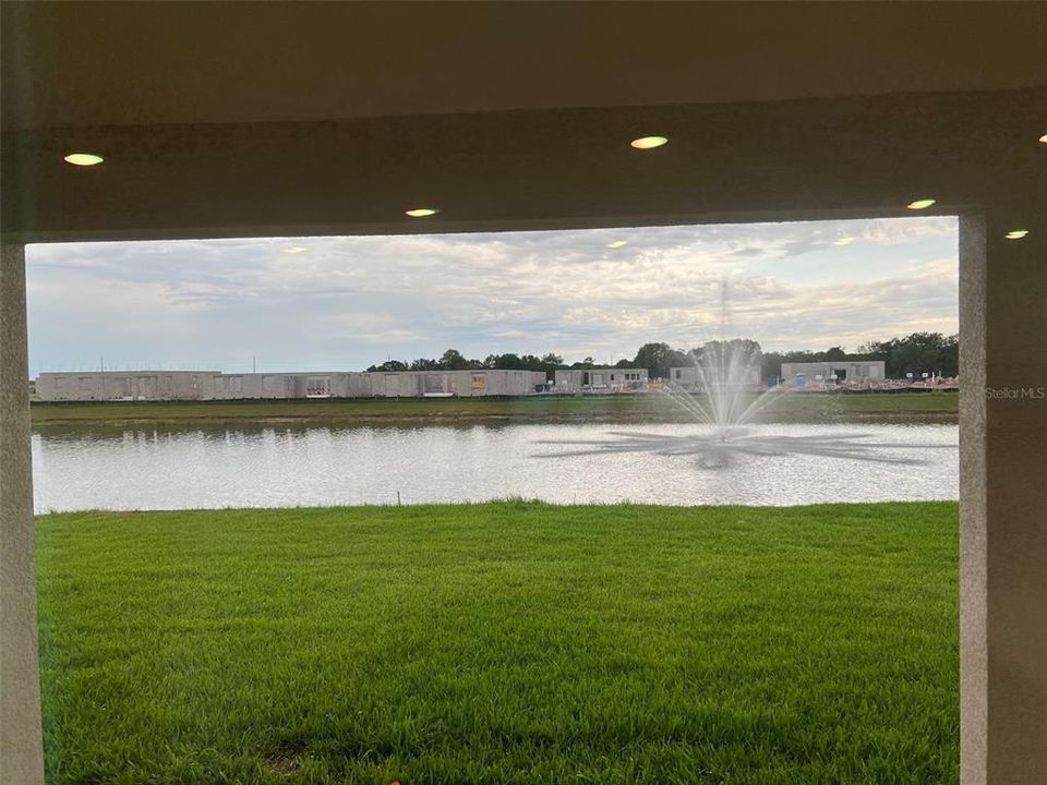 出租: $7,200 (4 贝兹, 2 浴室, 2045 平方英尺)