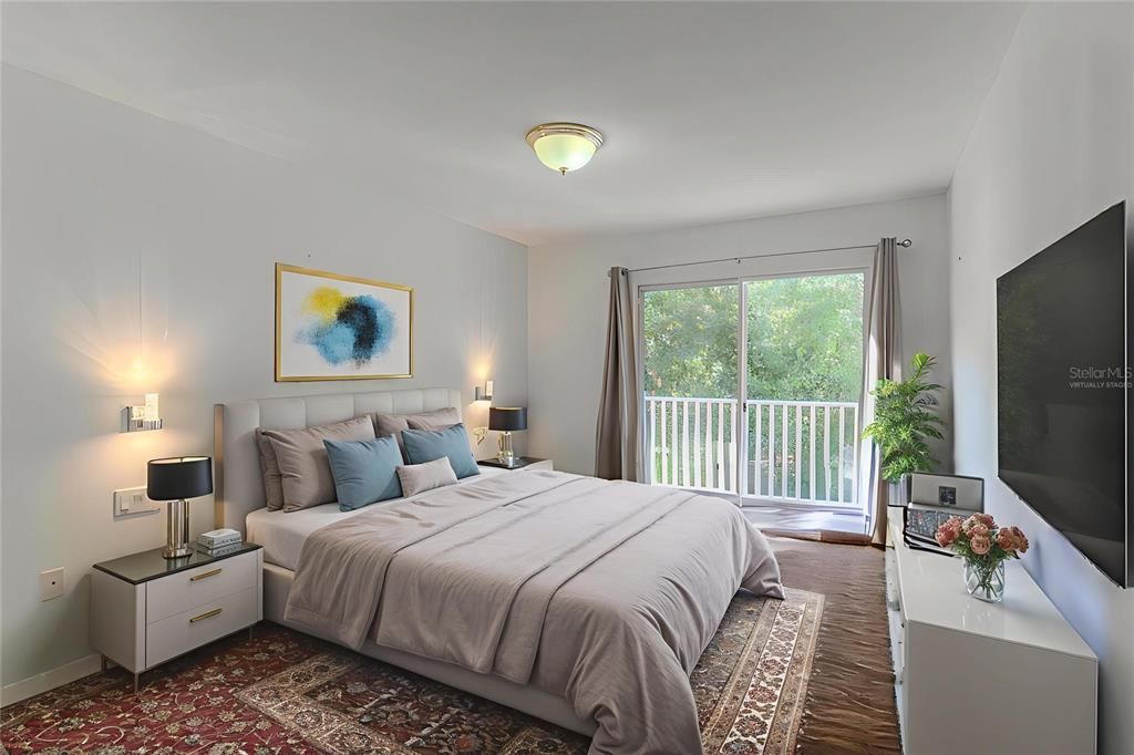 合同活跃: $299,990 (4 贝兹, 3 浴室, 1645 平方英尺)