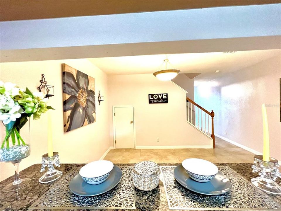 出租: $2,100 (2 贝兹, 2 浴室, 1560 平方英尺)