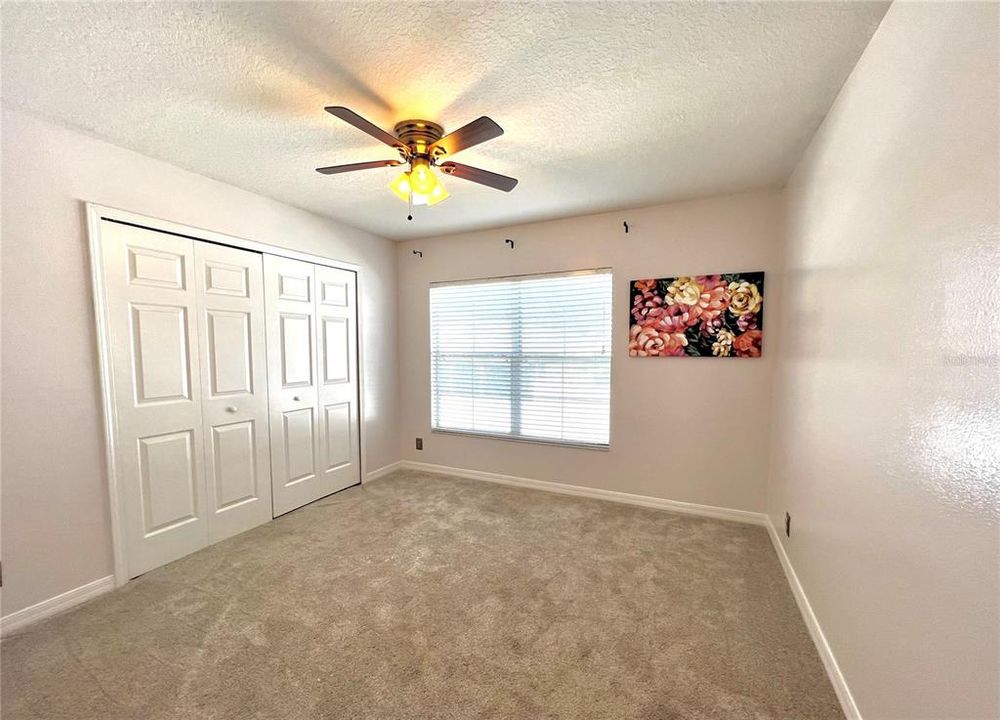 出租: $2,100 (2 贝兹, 2 浴室, 1560 平方英尺)