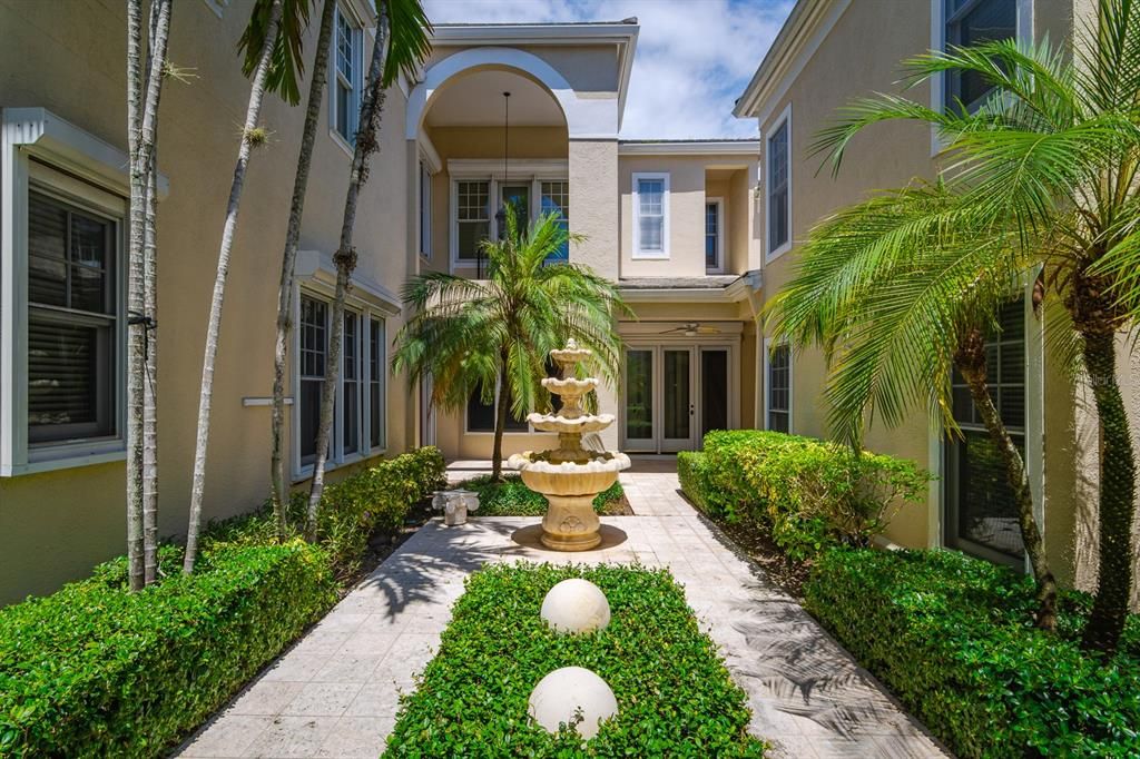 For Sale: $4,600,000 (5 beds, 6 baths, 6956 Square Feet)