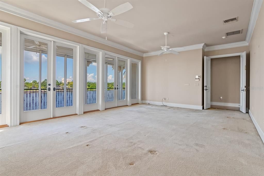 For Sale: $4,600,000 (5 beds, 6 baths, 6956 Square Feet)