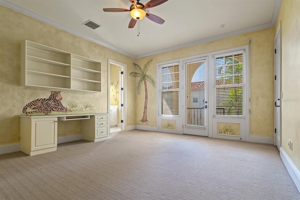 For Sale: $4,600,000 (5 beds, 6 baths, 6956 Square Feet)