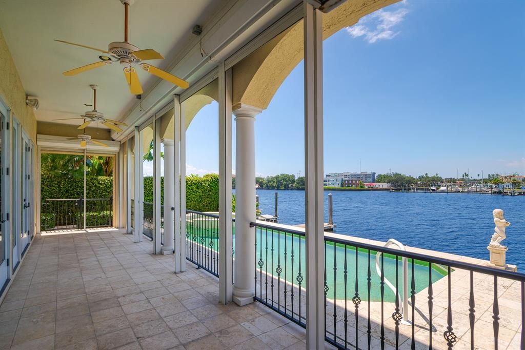 For Sale: $4,600,000 (5 beds, 6 baths, 6956 Square Feet)