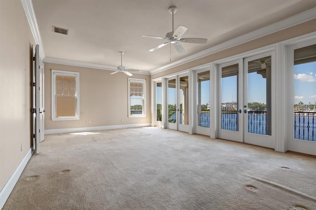 For Sale: $4,600,000 (5 beds, 6 baths, 6956 Square Feet)