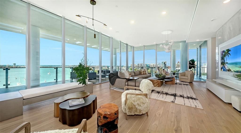 待售: $11,300,000 (4 贝兹, 4 浴室, 5655 平方英尺)