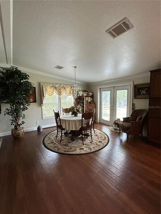 待售: $299,000 (2 贝兹, 2 浴室, 1508 平方英尺)