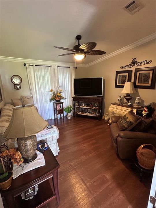 待售: $299,000 (2 贝兹, 2 浴室, 1508 平方英尺)