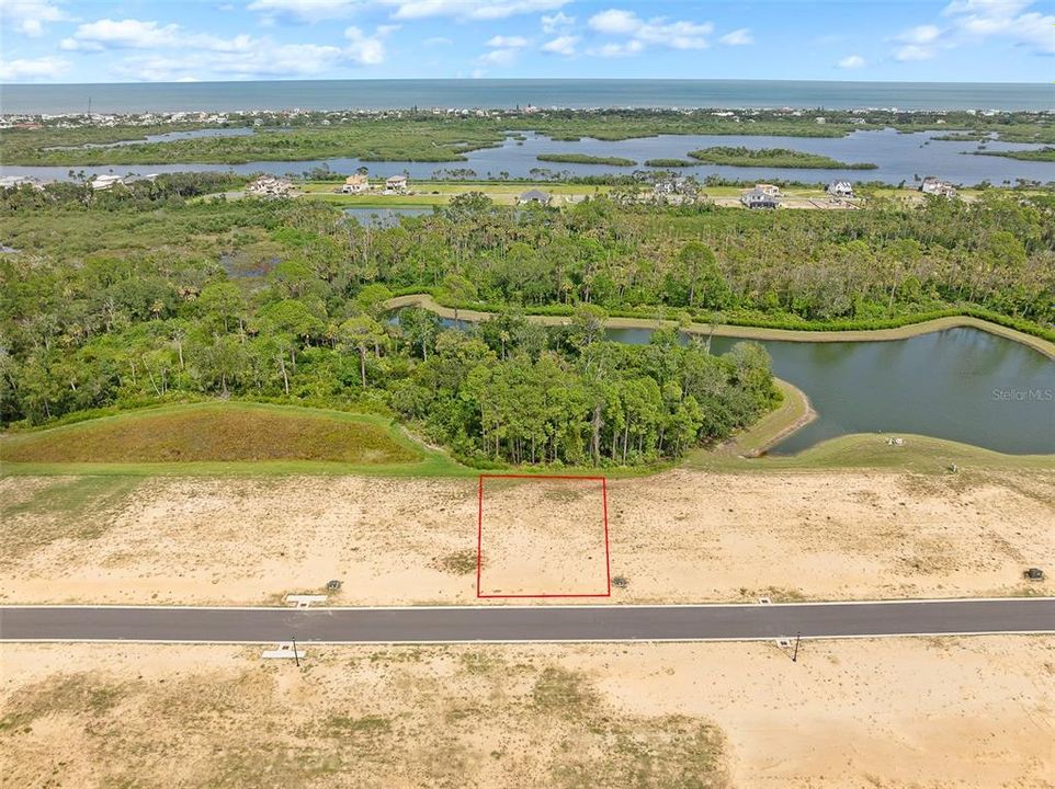 На продажу: $249,000 (0.25 acres)