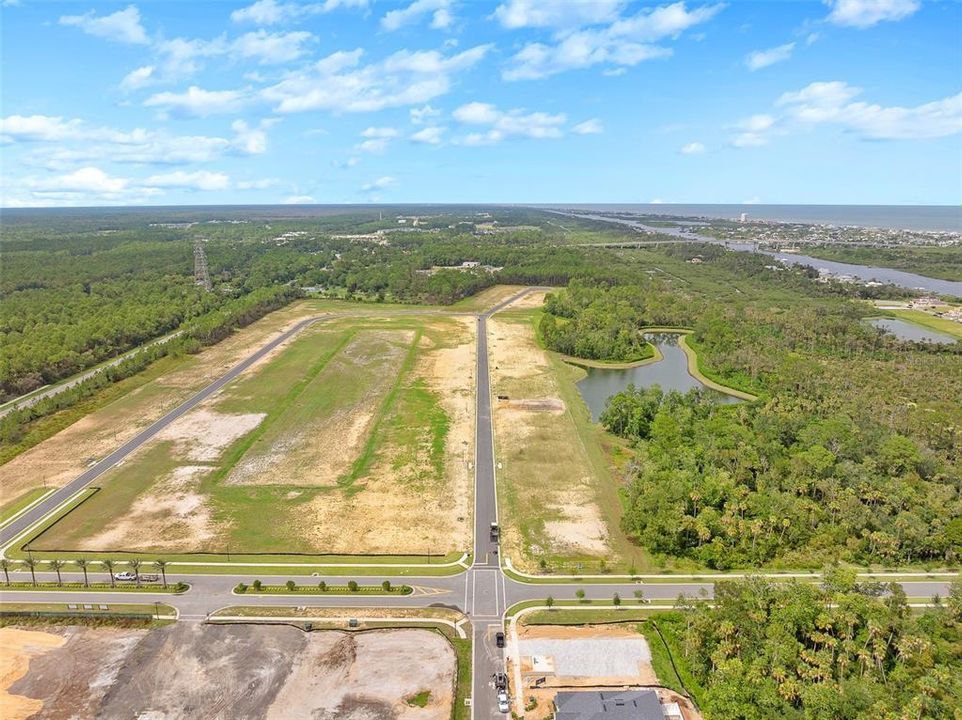 На продажу: $249,000 (0.25 acres)