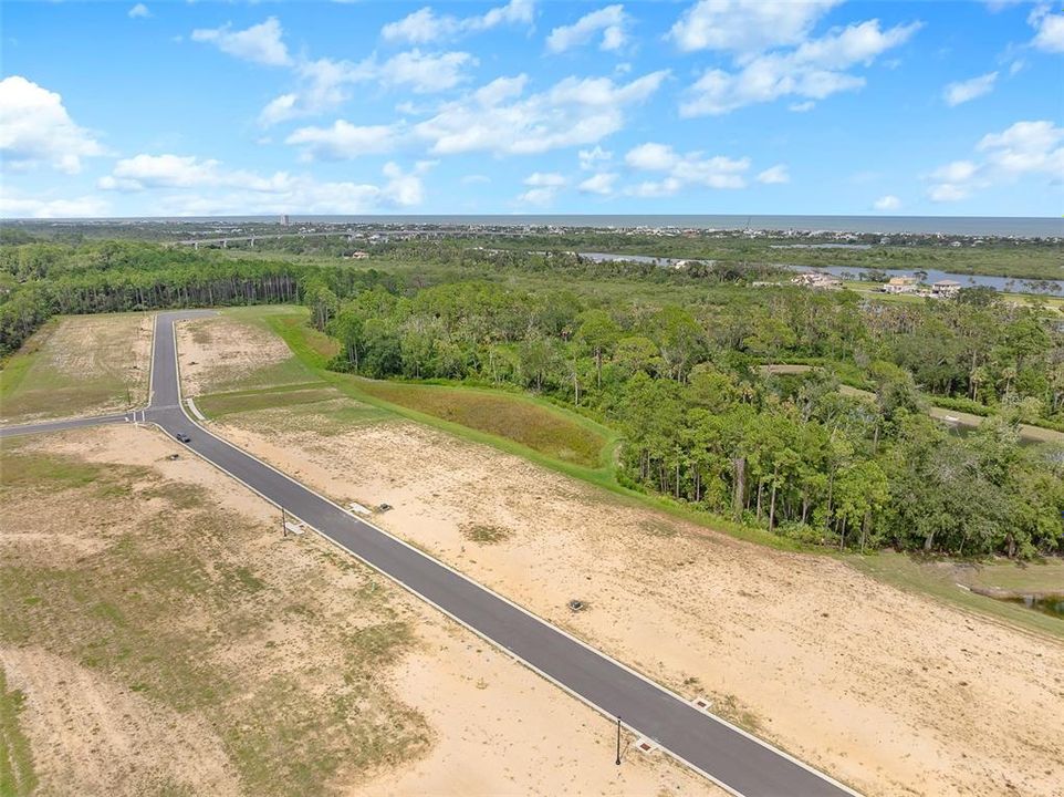 На продажу: $249,000 (0.25 acres)