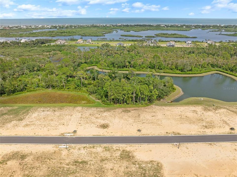 На продажу: $249,000 (0.25 acres)