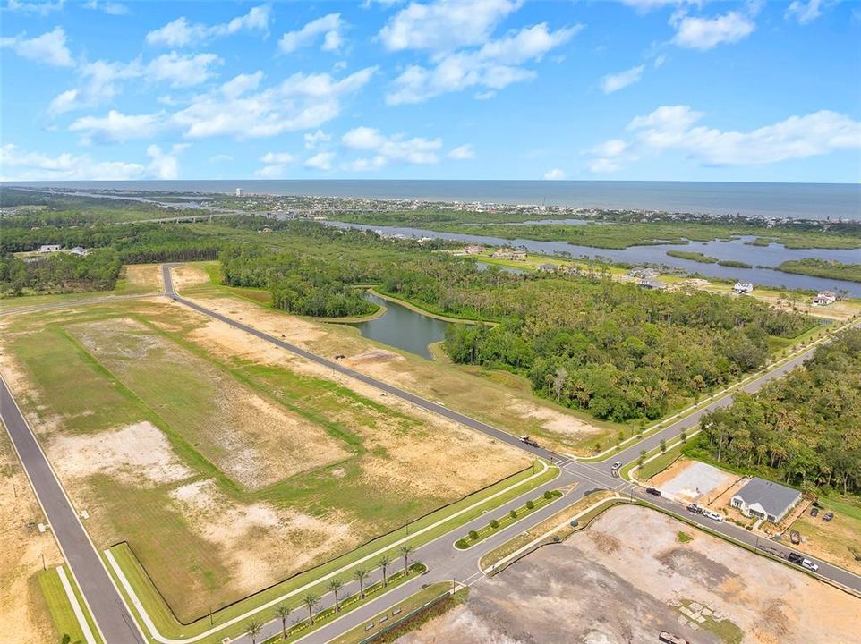 На продажу: $249,000 (0.25 acres)