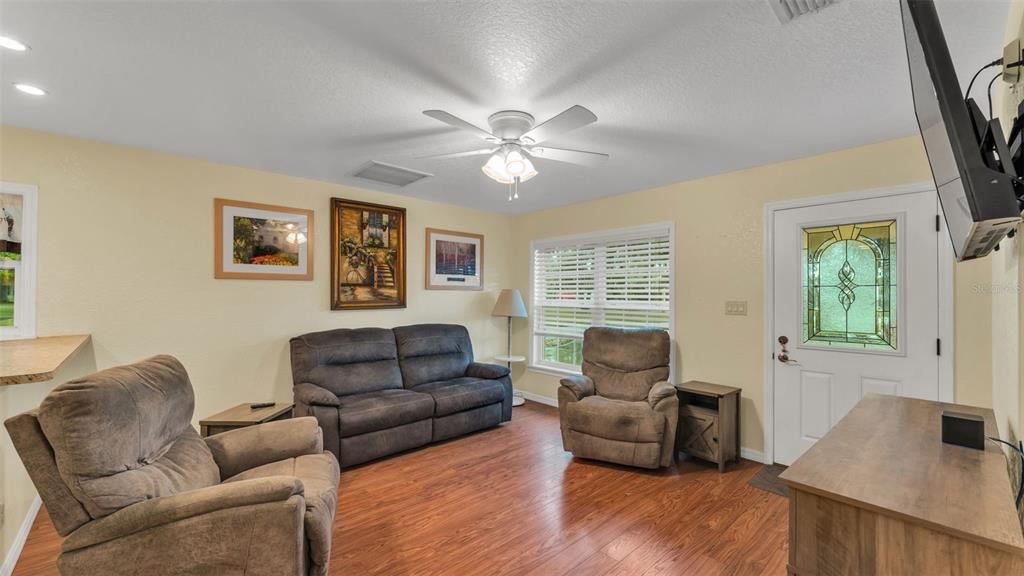 For Sale: $1,424,999 (15 beds, 0 baths, 5908 Square Feet)