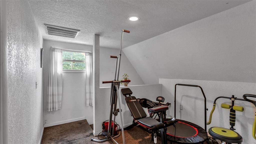For Sale: $1,424,999 (15 beds, 0 baths, 5908 Square Feet)