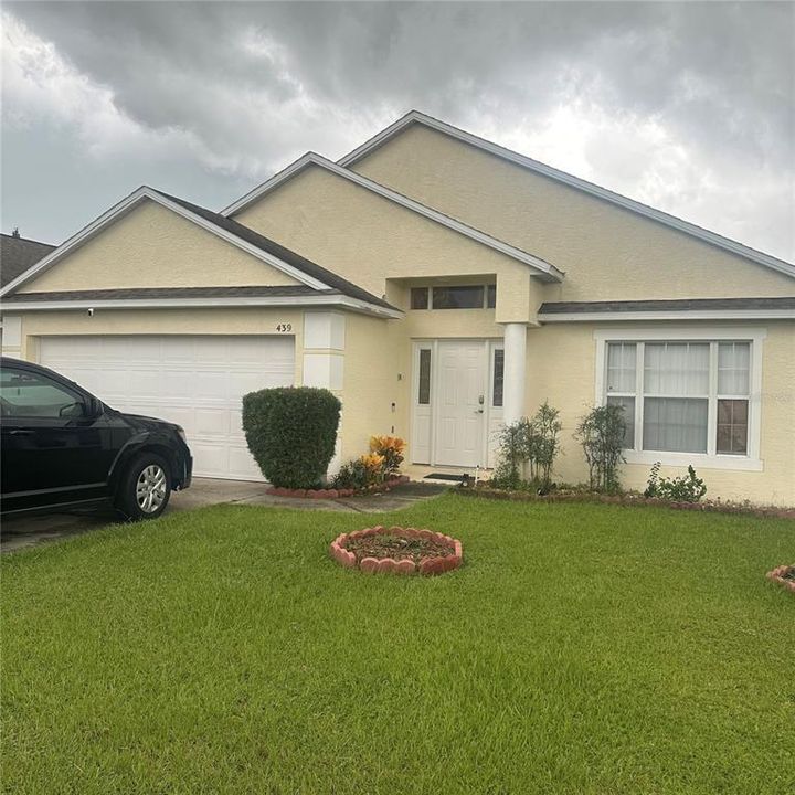 Active With Contract: $359,900 (4 beds, 2 baths, 1786 Square Feet)