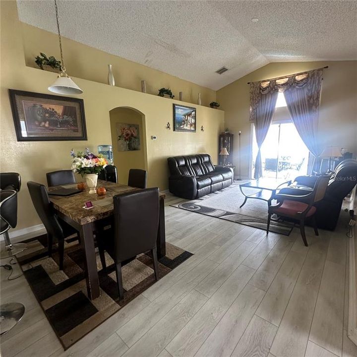 Active With Contract: $359,900 (4 beds, 2 baths, 1786 Square Feet)