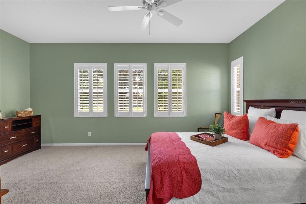 For Sale: $340,000 (2 beds, 2 baths, 1460 Square Feet)