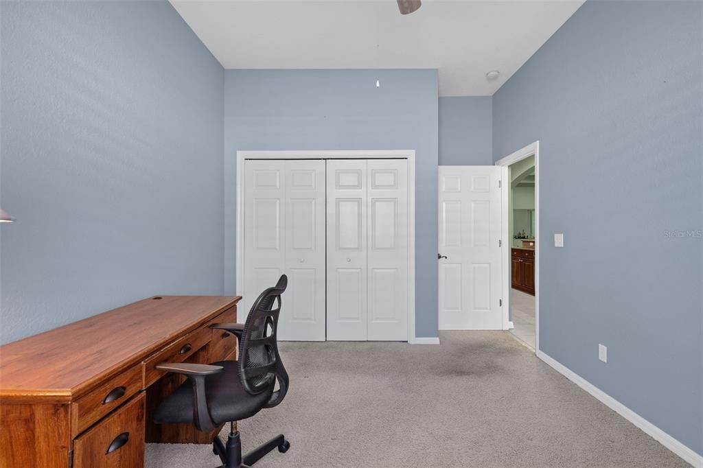 For Sale: $340,000 (2 beds, 2 baths, 1460 Square Feet)