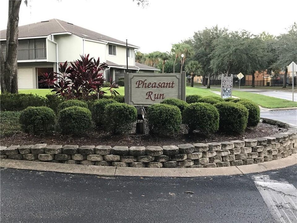 Под контрактом: $199,900 (2 спален, 2 ванн, 1084 Квадратных фут)