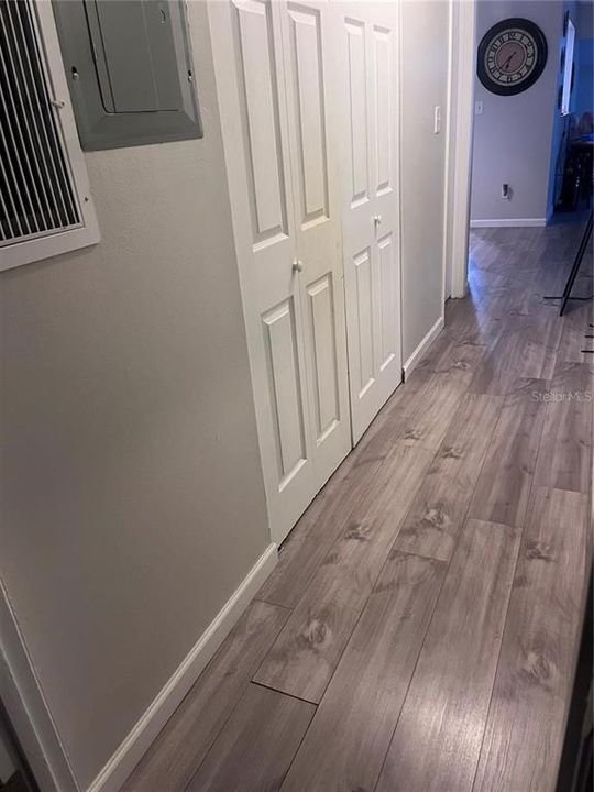 Под контрактом: $199,900 (2 спален, 2 ванн, 1084 Квадратных фут)