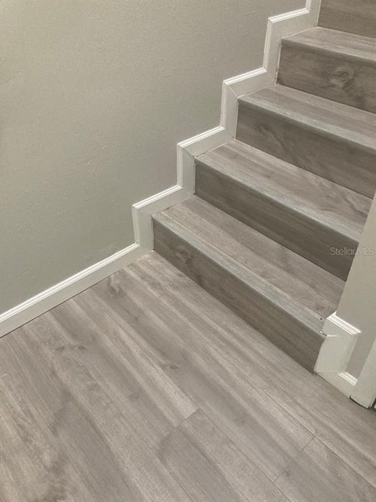 Под контрактом: $199,900 (2 спален, 2 ванн, 1084 Квадратных фут)