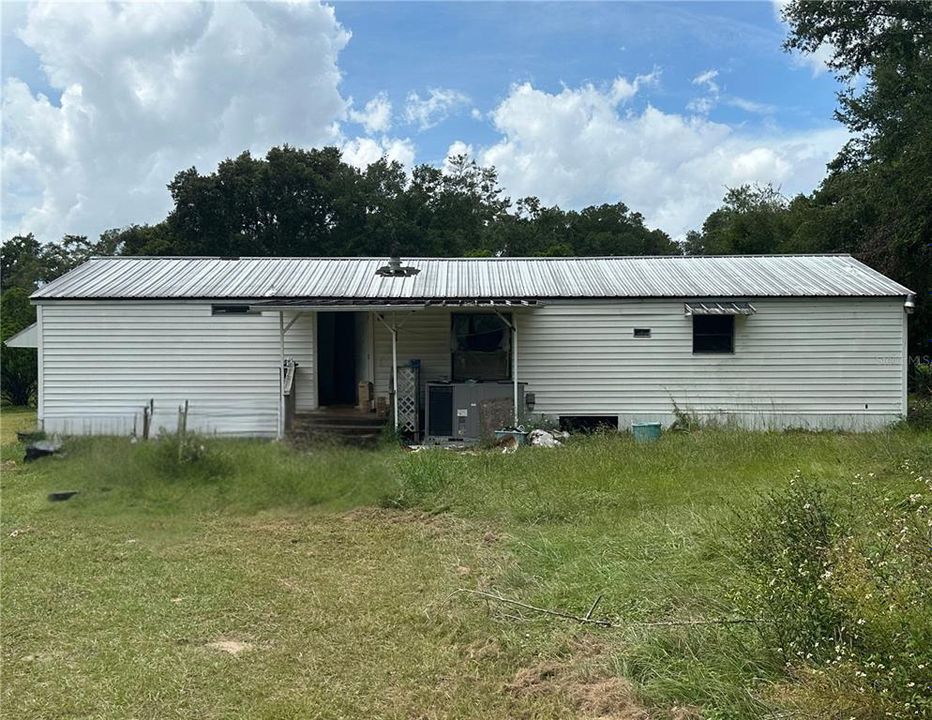 Recently Sold: $150,000 (3 beds, 2 baths, 2016 Square Feet)