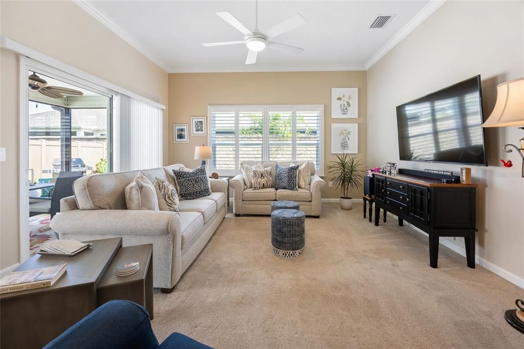 For Sale: $412,990 (3 beds, 2 baths, 1647 Square Feet)