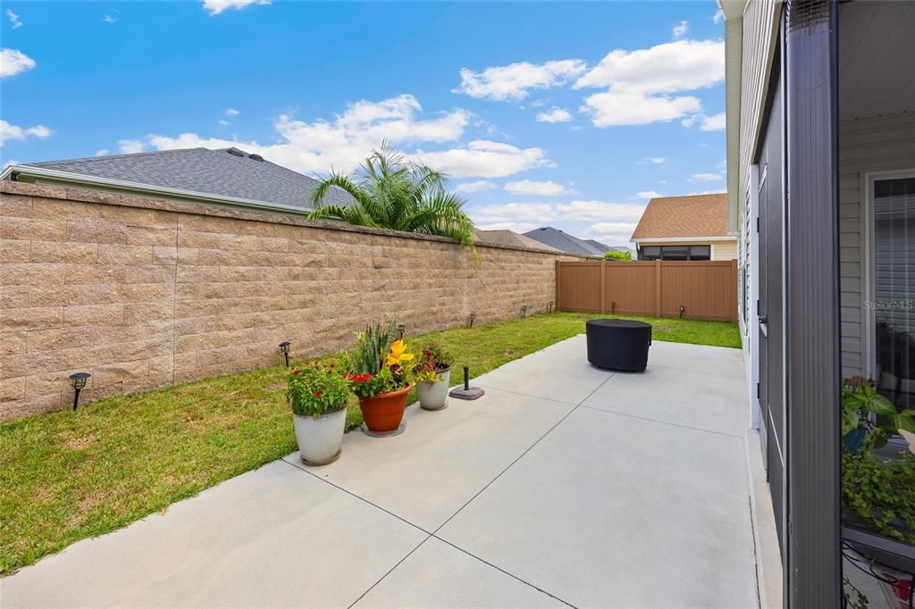 For Sale: $412,990 (3 beds, 2 baths, 1647 Square Feet)