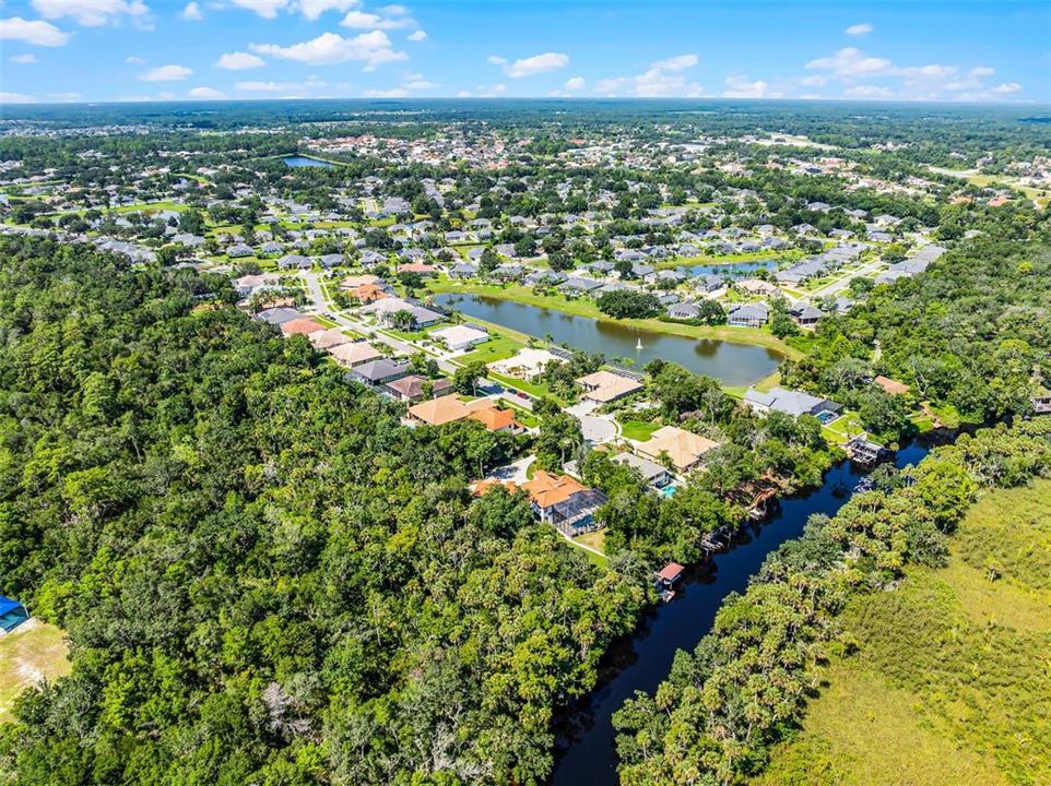 合同活跃: $950,000 (4 贝兹, 3 浴室, 3422 平方英尺)