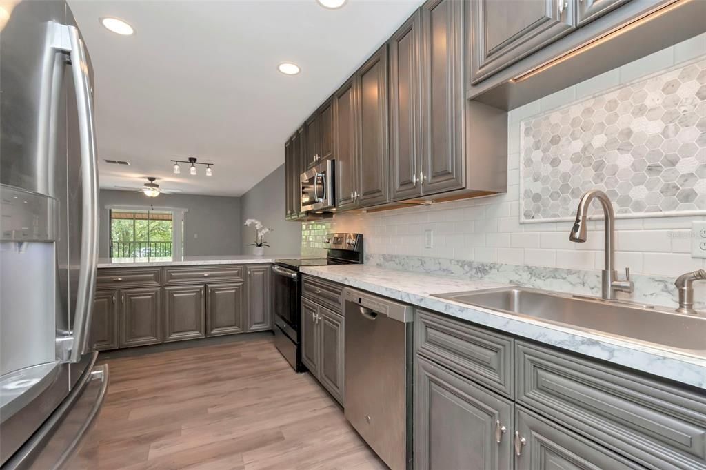 For Rent: $1,750 (2 beds, 2 baths, 1220 Square Feet)