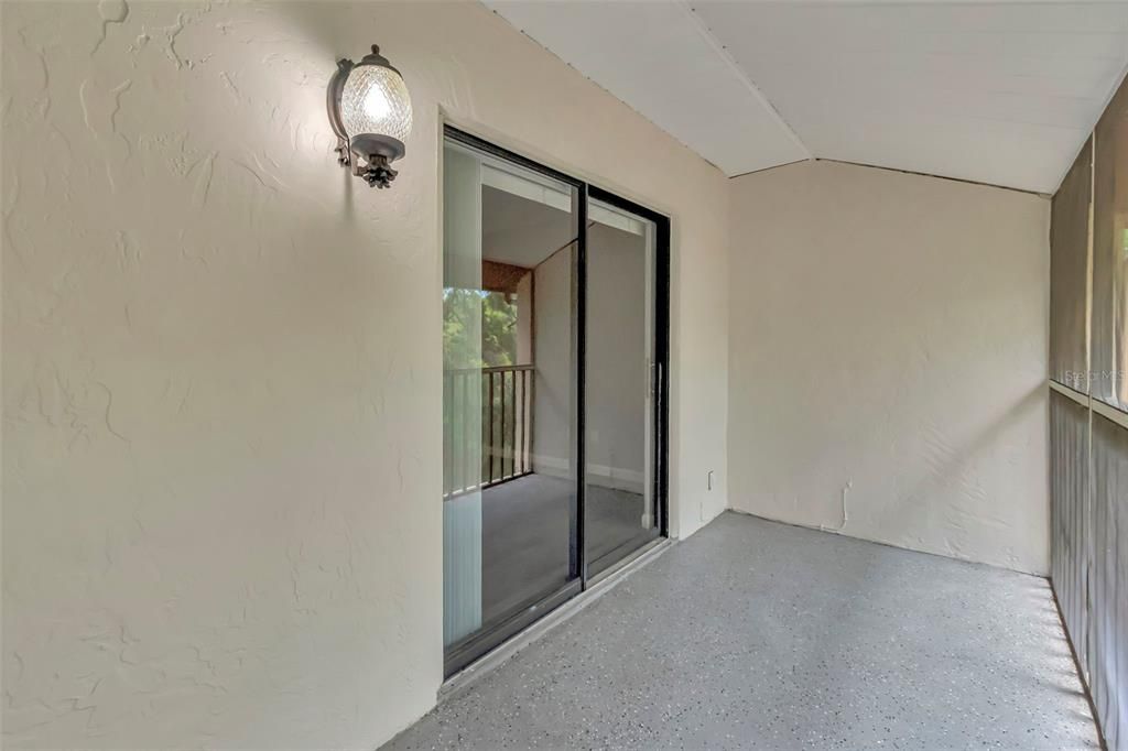 For Rent: $1,750 (2 beds, 2 baths, 1220 Square Feet)