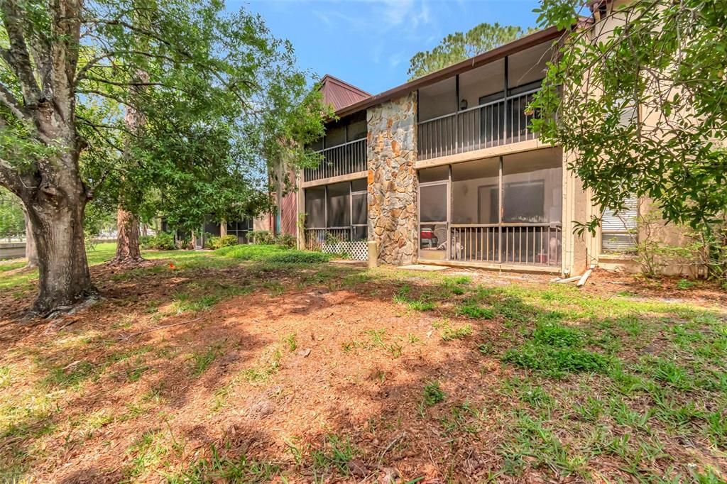 For Rent: $1,750 (2 beds, 2 baths, 1220 Square Feet)