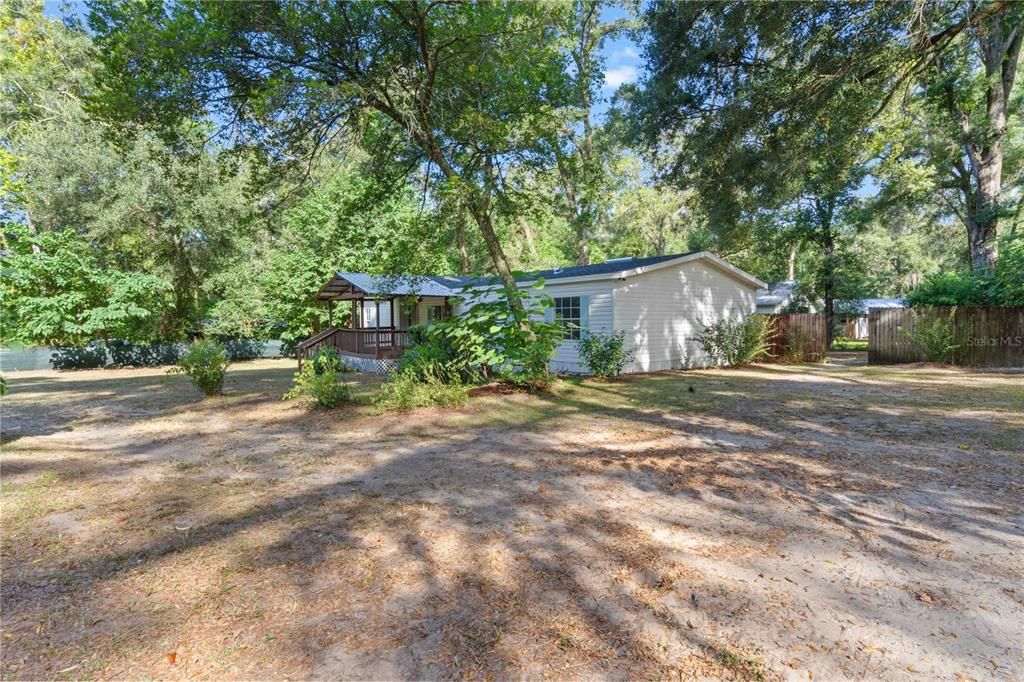 For Sale: $234,997 (3 beds, 2 baths, 1550 Square Feet)