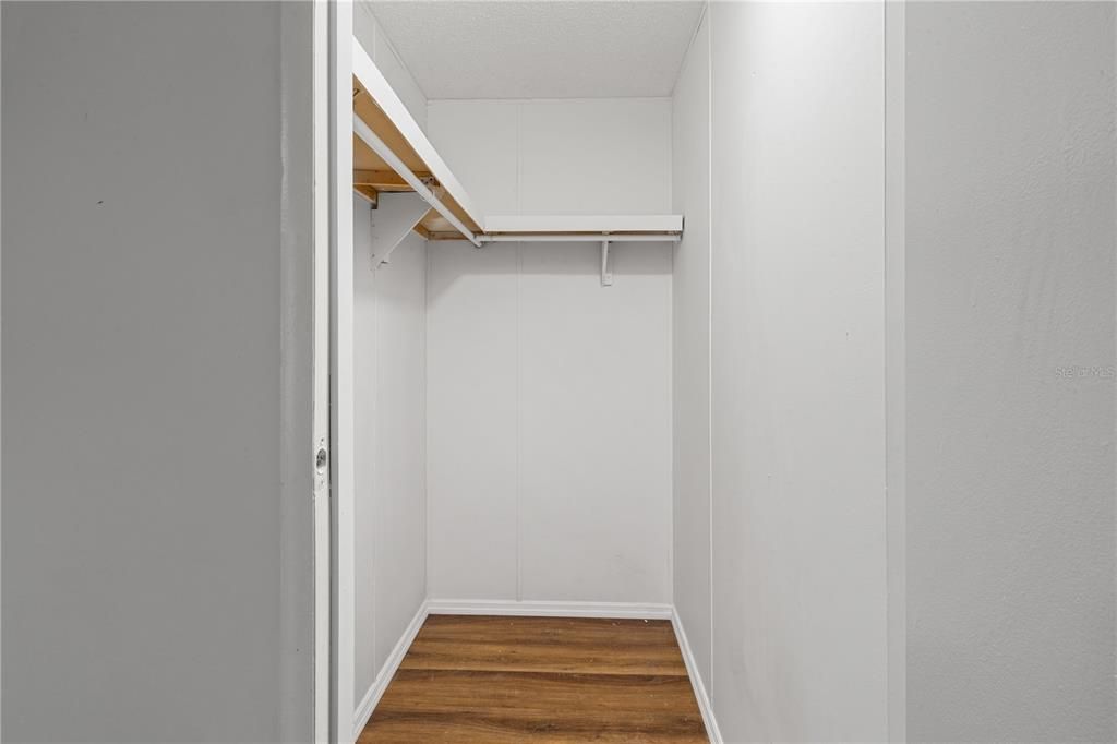 For Sale: $234,997 (3 beds, 2 baths, 1550 Square Feet)