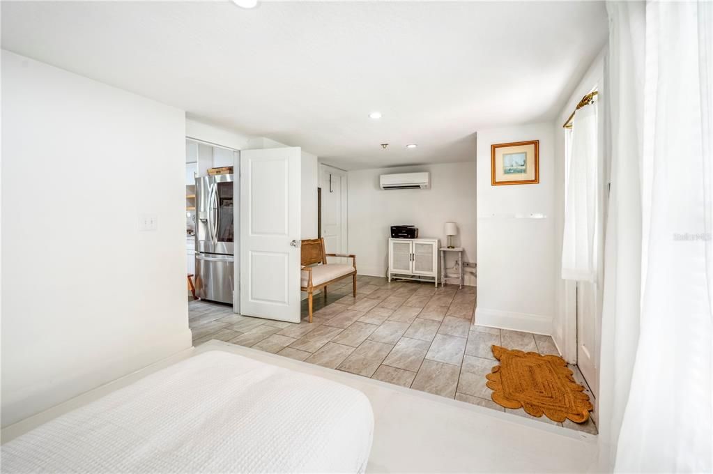 Active With Contract: $529,900 (4 beds, 3 baths, 1945 Square Feet)