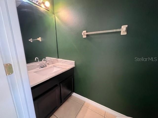 待售: $277,500 (2 贝兹, 2 浴室, 1210 平方英尺)