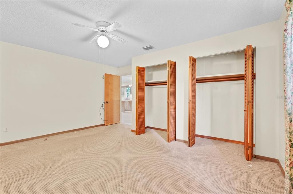 待售: $539,000 (2 贝兹, 1 浴室, 1200 平方英尺)